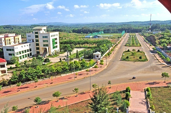 The transport route of the new urban area of Van Tuong in Quang Ngai province.